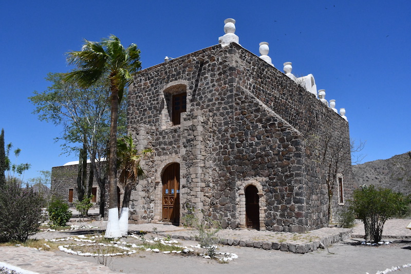 Mulege Mexico is one of the best places to visit in Baja California, if you like great beaches and quiet lifestyle 