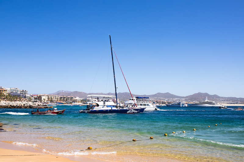 Major holidays like Chritmas and Thanksgiving is the worst time to visit Cabo San Lucas because of high prices and crowds